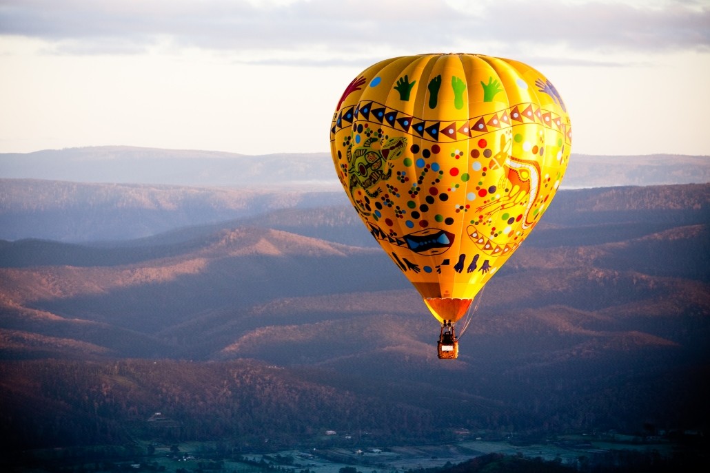 Romantic hot air balloon ride outlet two